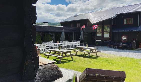 Gaustatoppen på ski