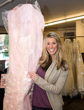 689d28cd-blonde-beauty-200_04t06f04r0670