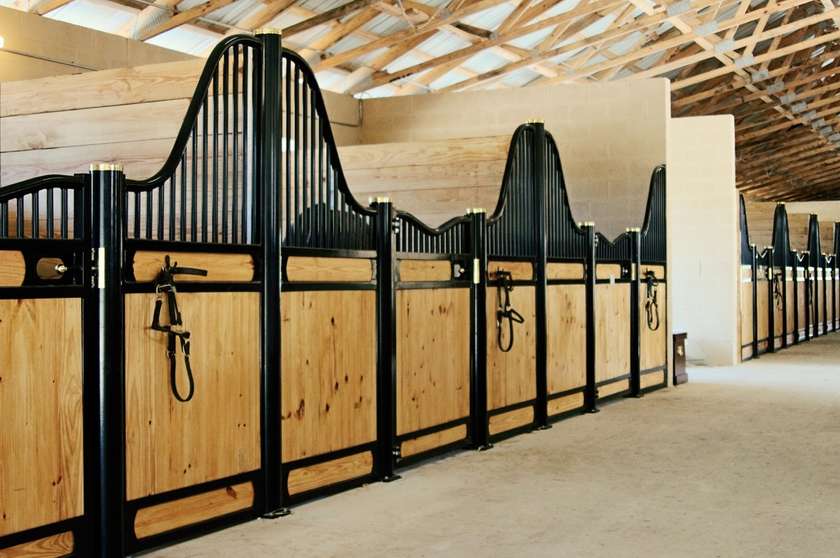SaratogaStalls Custom European Horse Stalls
