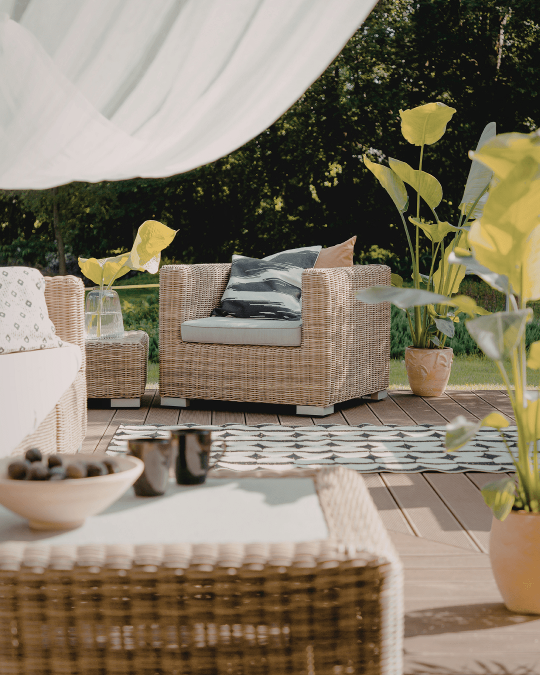Retractable Awnings