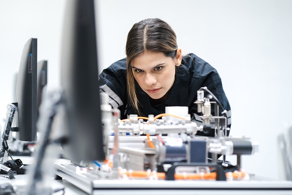 Engineering Grad Programs | Santa Clara School of Engineering