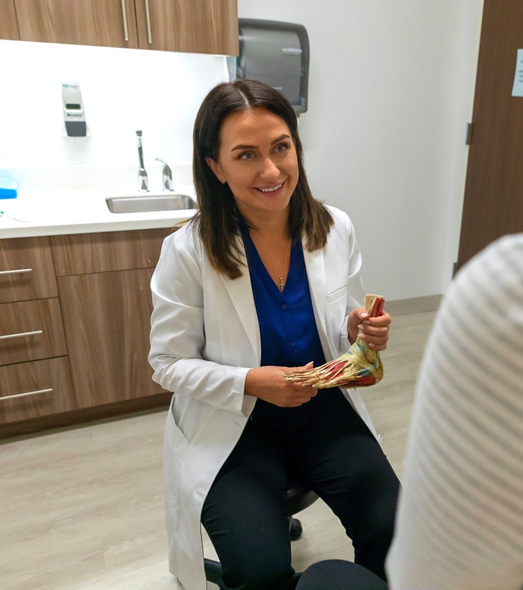 Coastal Orthopedics | Dr. Paulina Piekarska