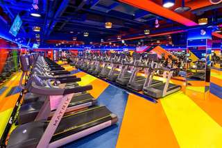 World Gym心肺訓練區