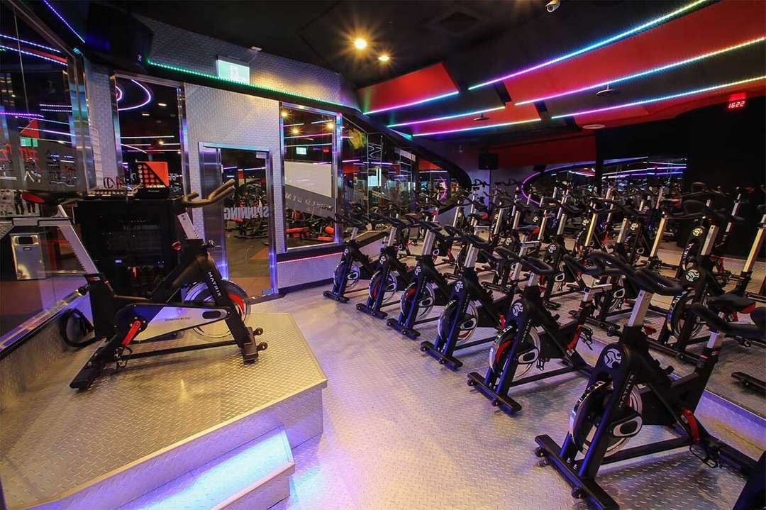 World Gym 飛輪教室