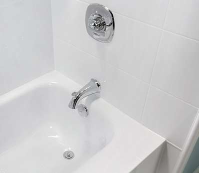 A new Bath Fitter easy access shower solution