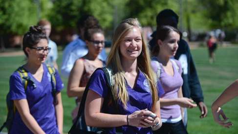 Find a bachelor's degree that pairs with your nursing or health care goals.