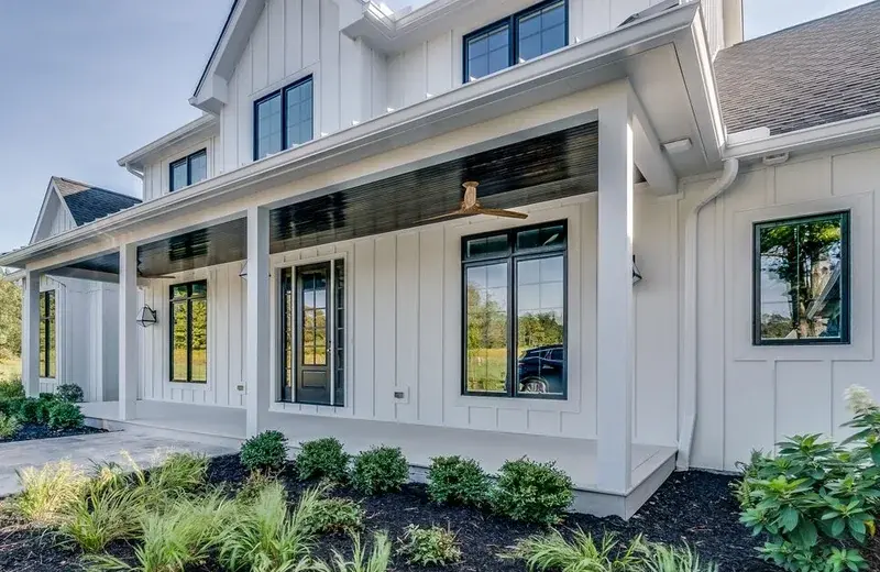 White board and batten vinyl siding