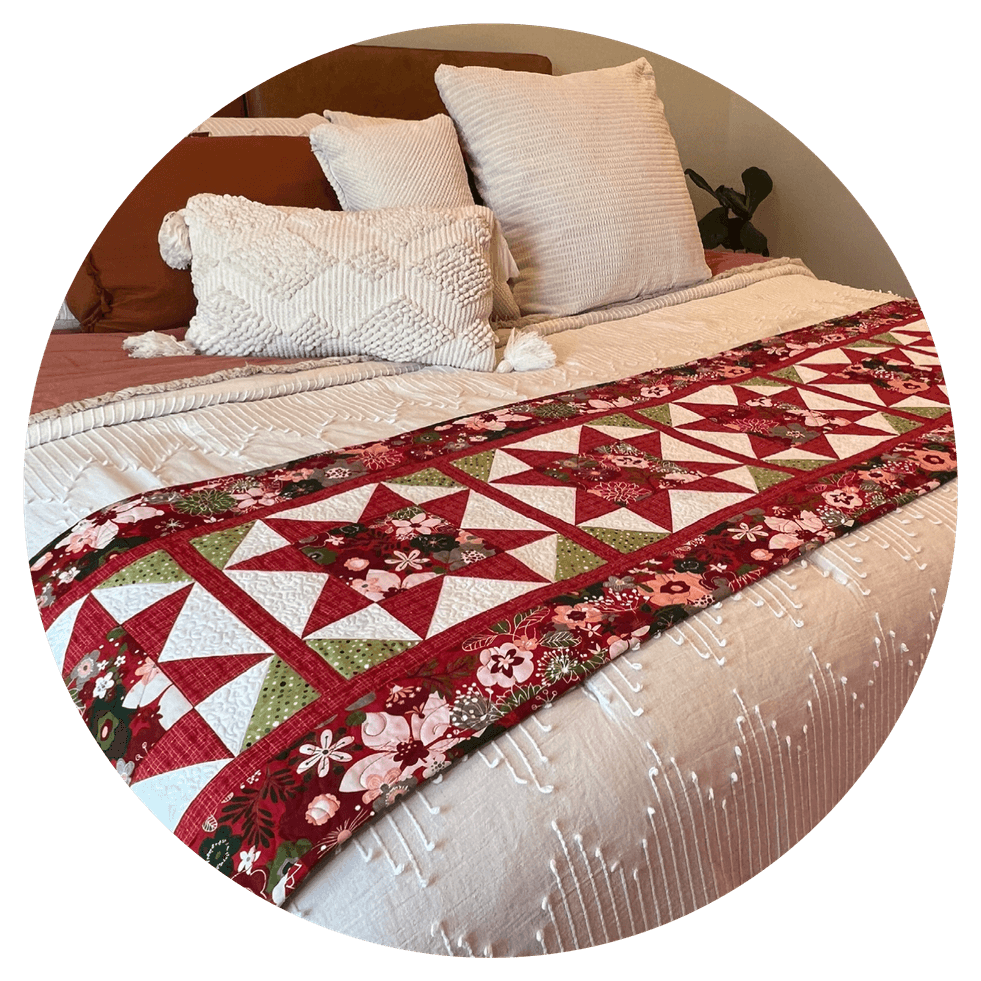 christmas-dreamin-bed-runner-craftsy