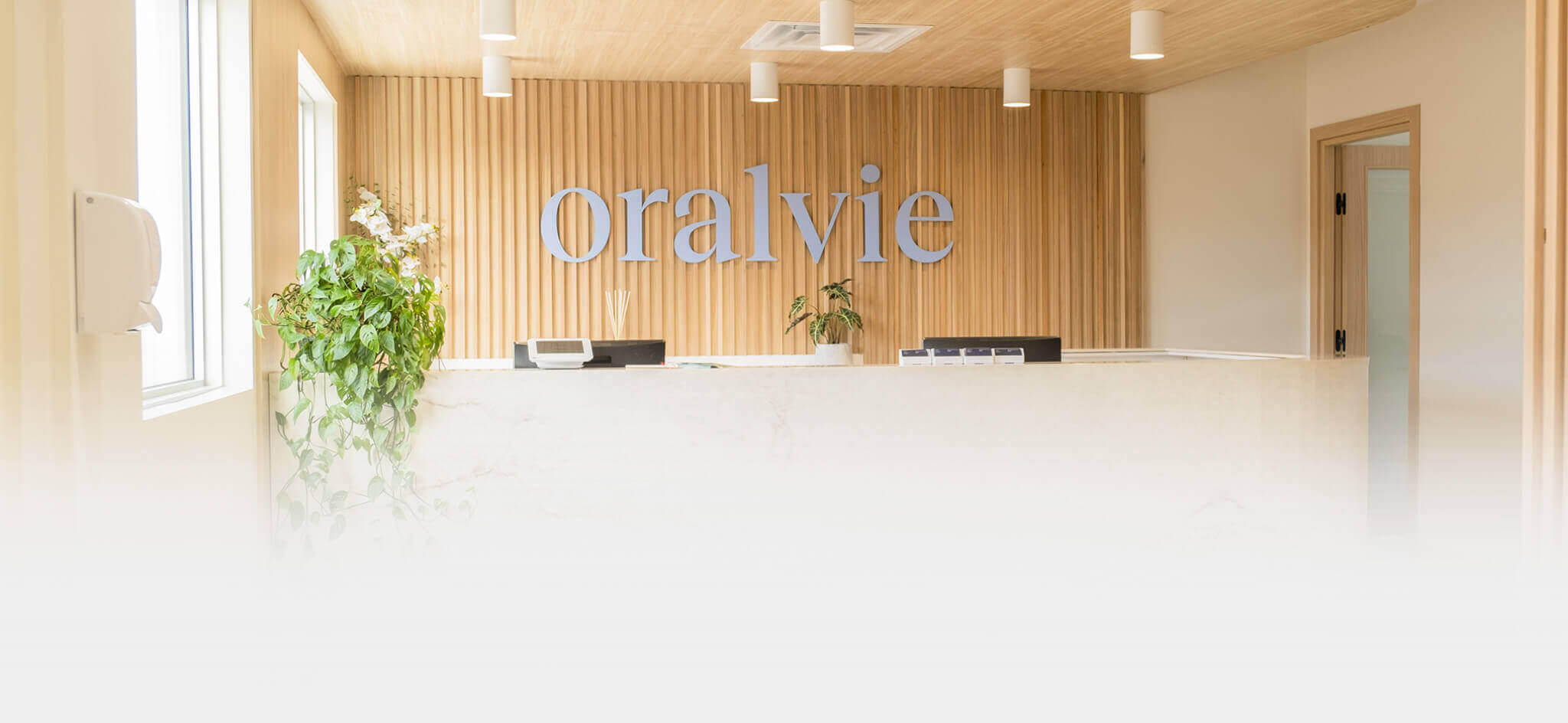 Reception at the Oralvie clinic