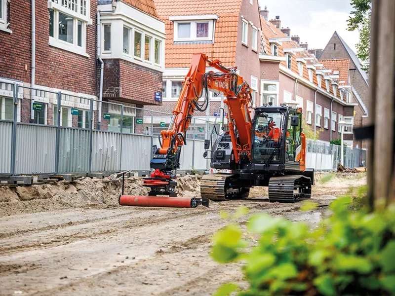 Hitachi ZX135-7