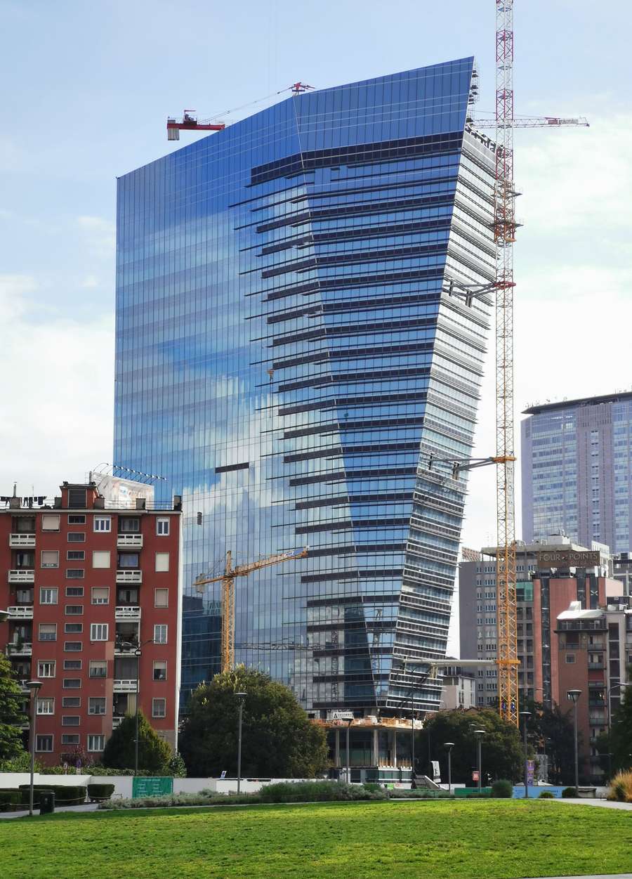 Onyx Solar: the Most Awarded Photovoltaic Glass Company in the World