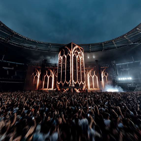 David Guetta's Monolith Show