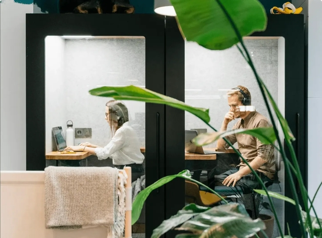 Telefonboxen im Büro
