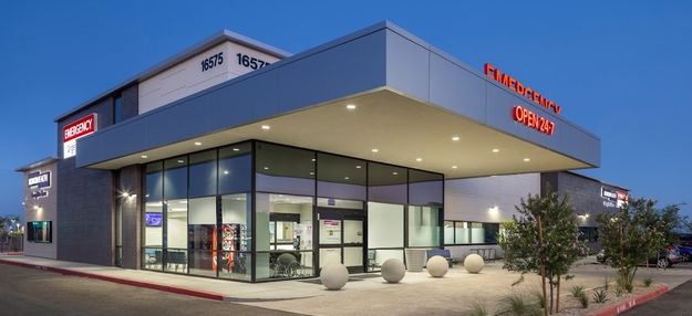 Entrance to HonorHealth Complete Care - Surprise, AZ