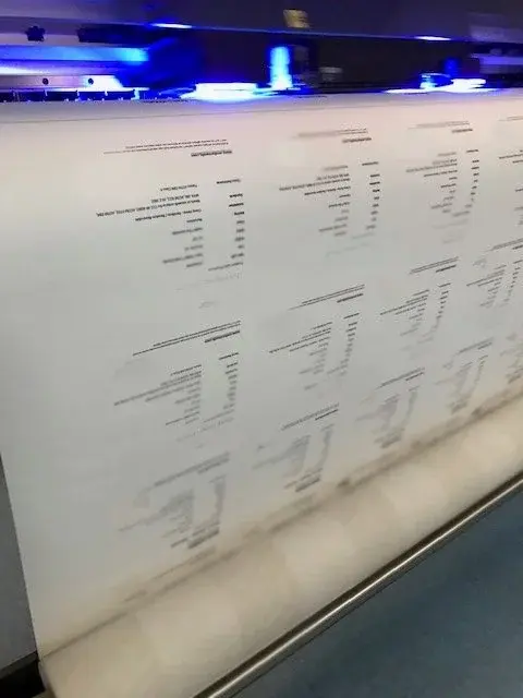 Wide-format press printing backprint wallcovering