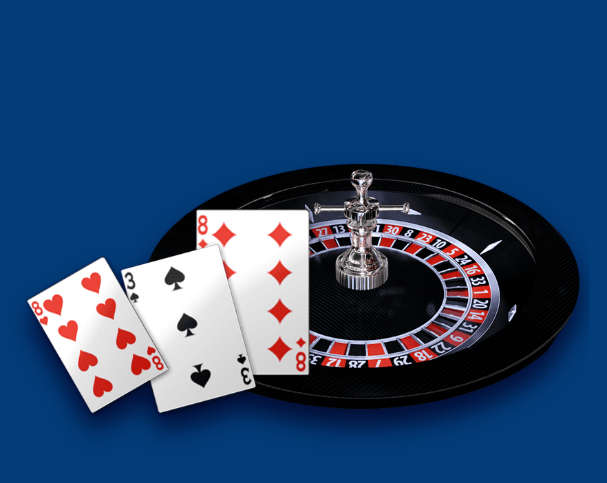 Een casino roulette wiel en drie kaarten op een blauwe achtergrond.