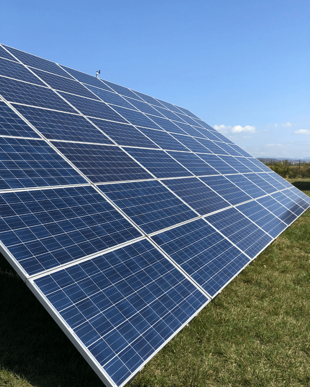 Off-grid solar system installation