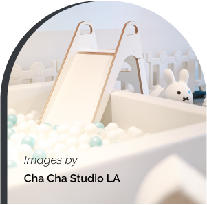 Slide visible flowing into ball-bubble bath.