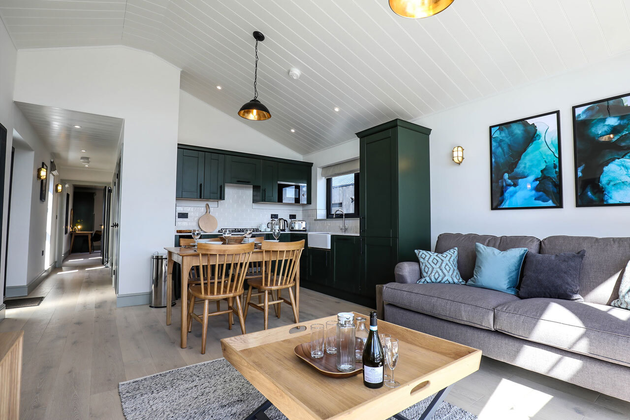 Modern , spacious and comfortable