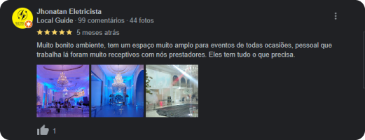 Clientes satisfeitos compartilhando suas experiências no Buffet Tulipas.