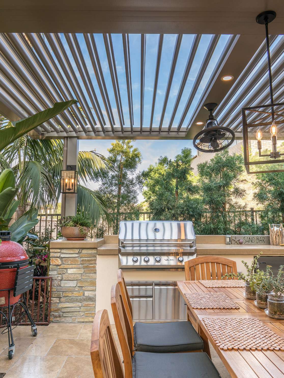 Luxury Motorized Pergolas Struxure