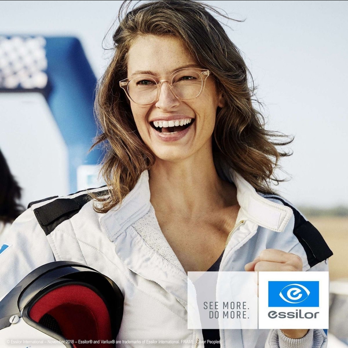 Woman wearing Varilux XR lenses